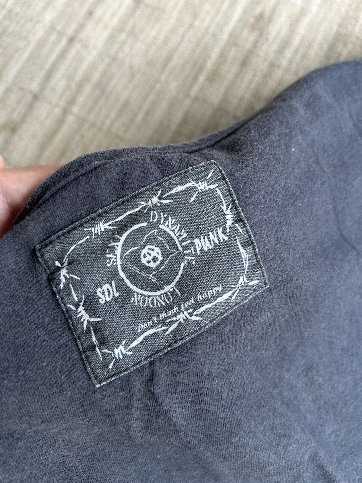 Japanese Brand Vintage SEXY DYNAMITE LONDON Punk while circle in chaos Size US M / EU 48-50 / 2 - 4 Thumbnail