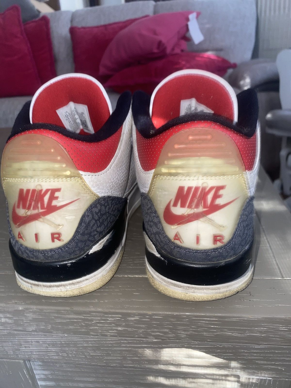 Jordan Brand × Nike Jordan 3 Retro ‘SE FIRE RED DENIM (2020)’ Size US 11.5 / EU 44-45 - 3 Thumbnail
