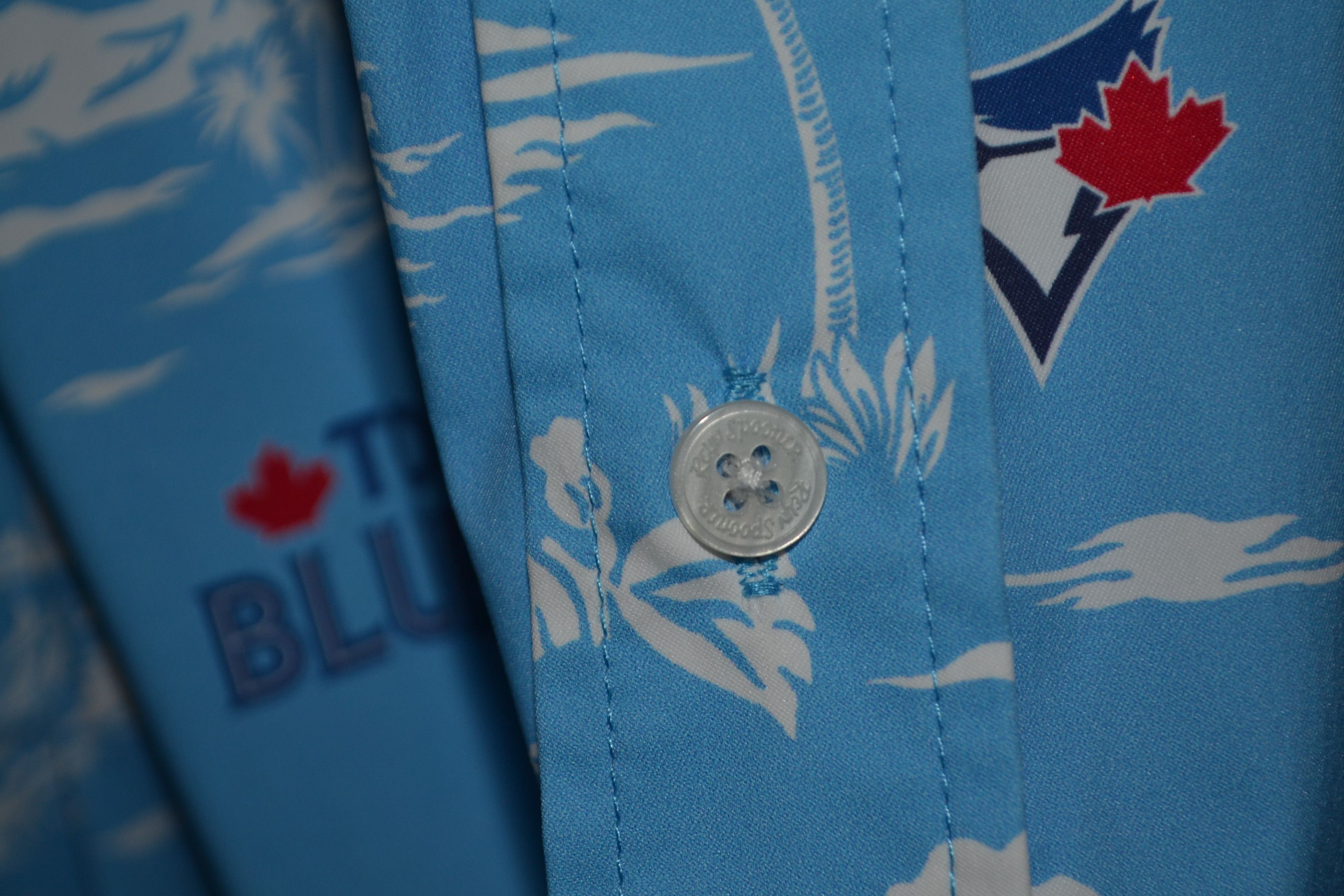 Reyn Spooner Reyn Spooner Blue Jays XL Blue Hawaiian Shirt MLB Size US XL / EU 56 / 4 - 8 Thumbnail
