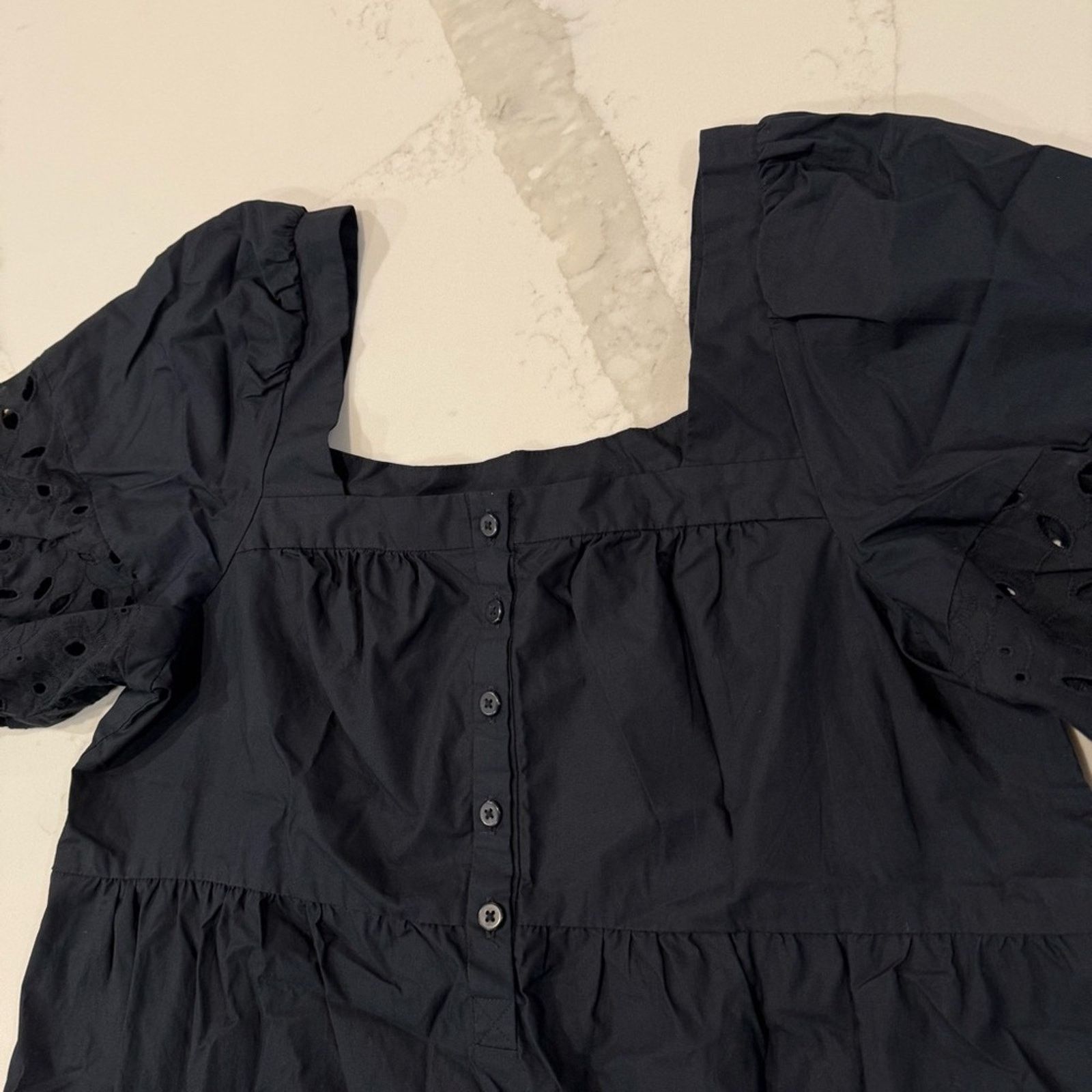 Anthropologie Maeve Anthropologie Tiered Eyelet Tunic Top Womens Small Size S / US 4 / IT 40 - 6 Thumbnail