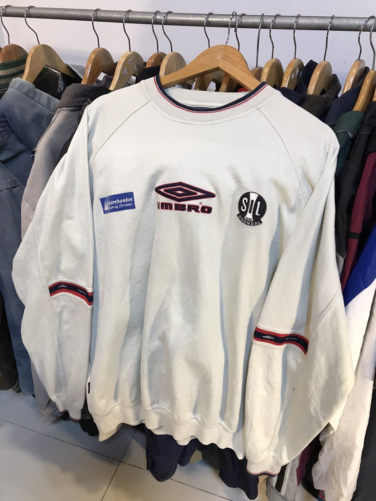 Umbro × Vintage Vintage Umbro Soccer Team Sweatshirt Crewneck Sweater Size US L / EU 52-54 / 3 - 1 Thumbnail