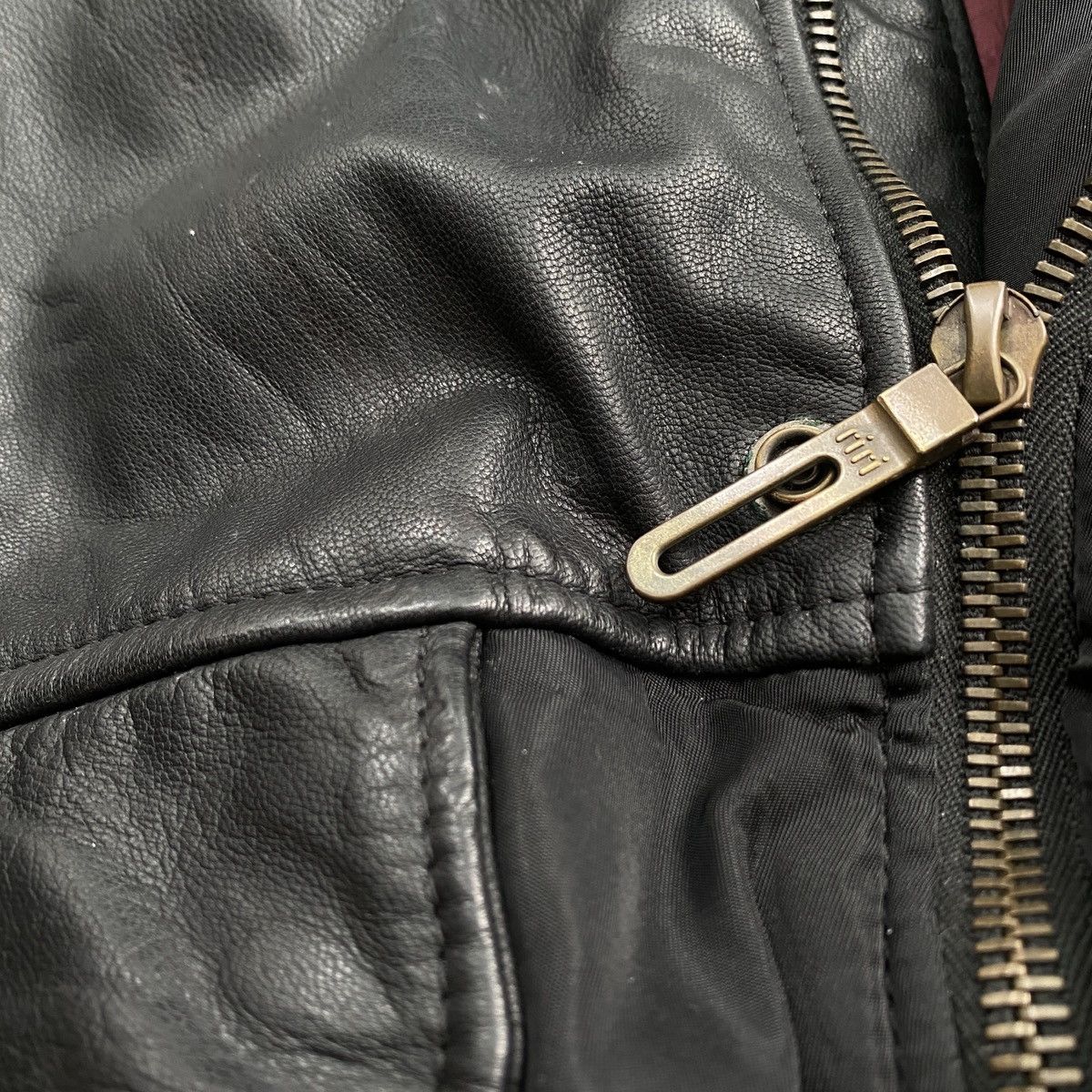 Hugo Boss Vintage Hugo Boss Hybrid Leather Trucker Jacket Size US L / EU 52-54 / 3 - 4 Thumbnail