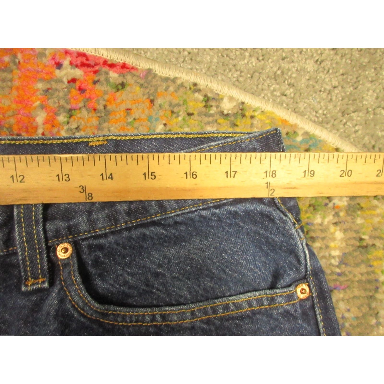 Levi's Levi's 505 Jeans 38x32 Regular Fit Straight Leg Blue Medium Wash Denim Men Size US 38 / EU 54 - 6 Thumbnail