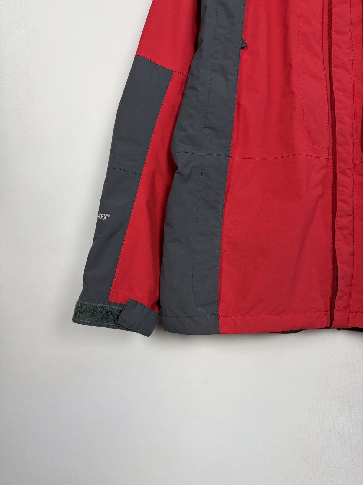 The North Face The North Face Gore-Tex Nylon Jacket Windbreaker Size L Size US L / EU 52-54 / 3 - 4 Thumbnail