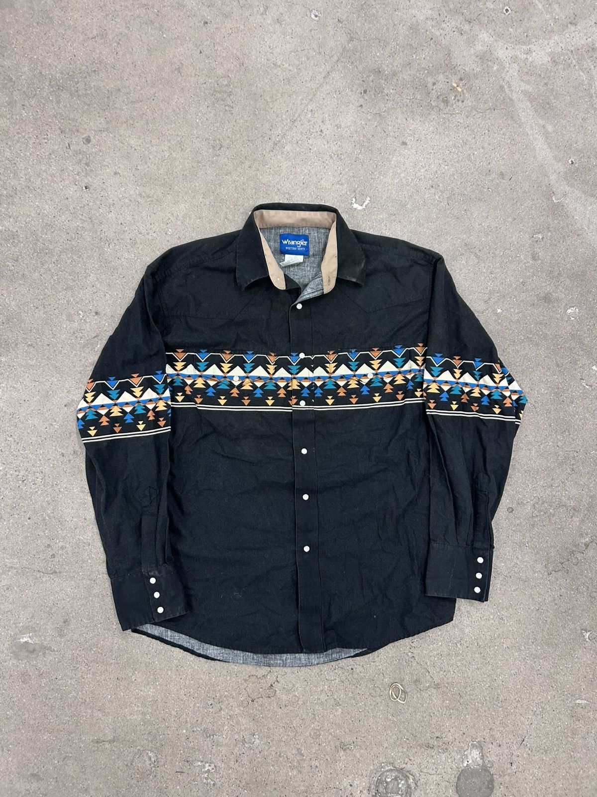 Vintage VTG Wrangler Aztec Pearl Snap Black Western Men's Size L Size US XL / EU 56 / 4 - 1 Thumbnail