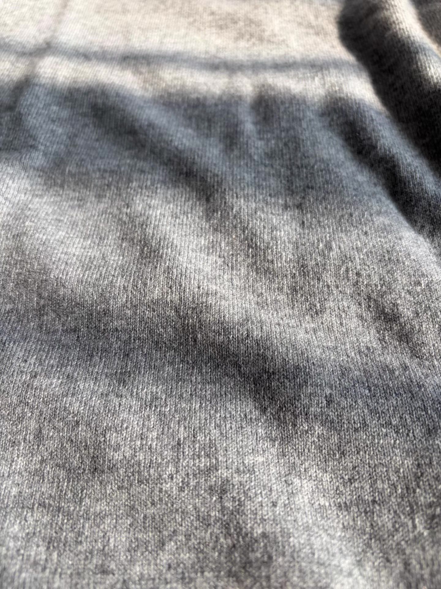 Saint Laurent Paris Saint Laurent 100% Cashmere Sweater Ｑ23 Size US L / EU 52-54 / 3 - 4 Thumbnail