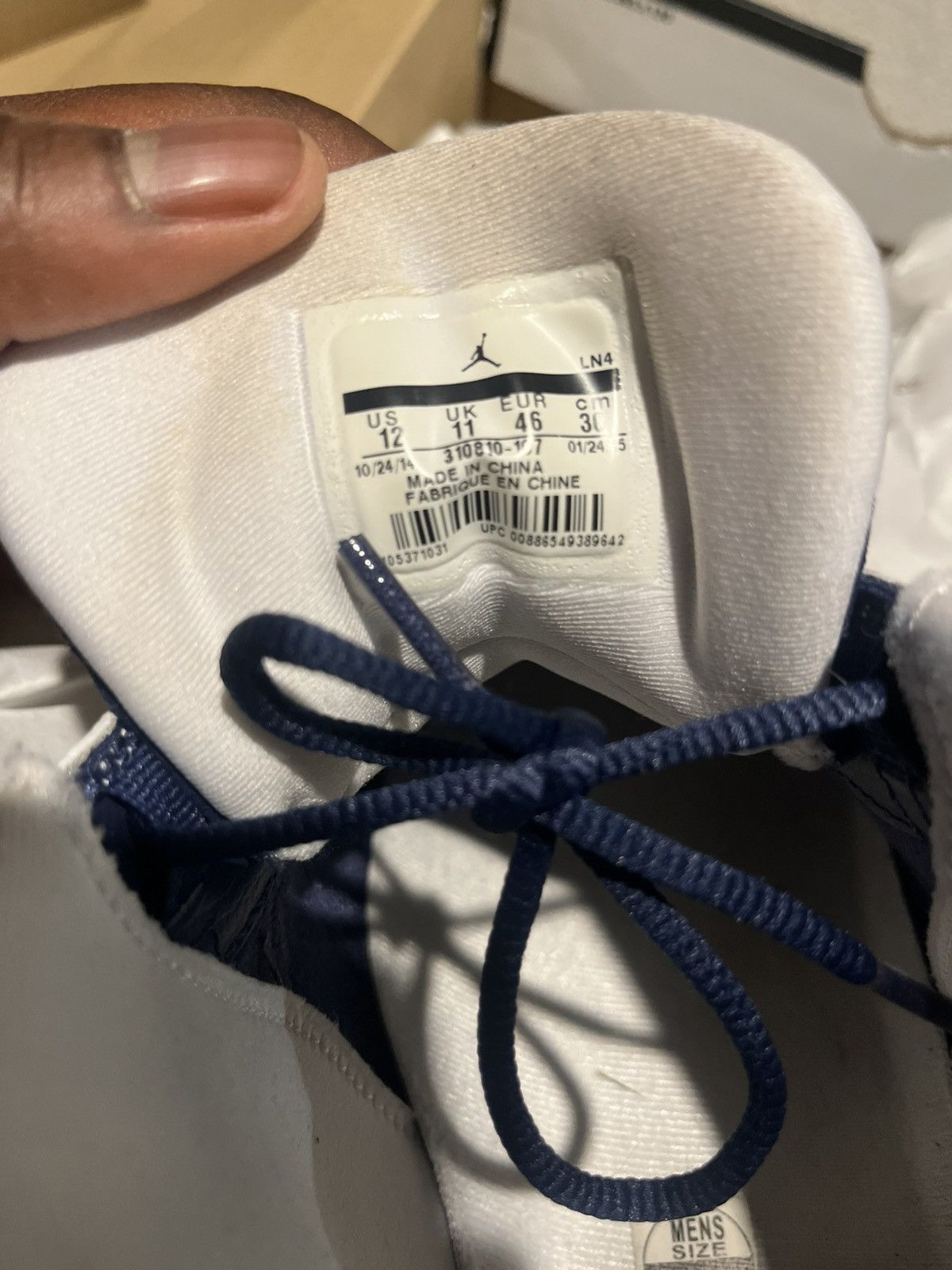 Jordan Brand Air Jordan 13 Low “Hornets” Size US 12 / EU 45 - 7 Thumbnail
