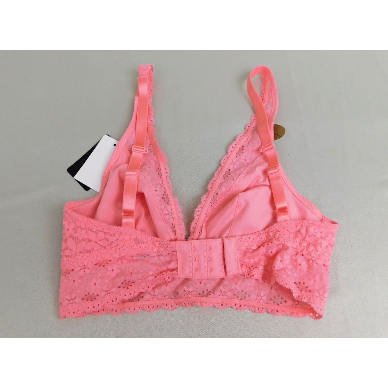 Vintage Wacoal Bra 30 Conch Shell Pink Wire-Free Lace Plunge Bralette 811205 Womens Size ONE SIZE - 4 Thumbnail