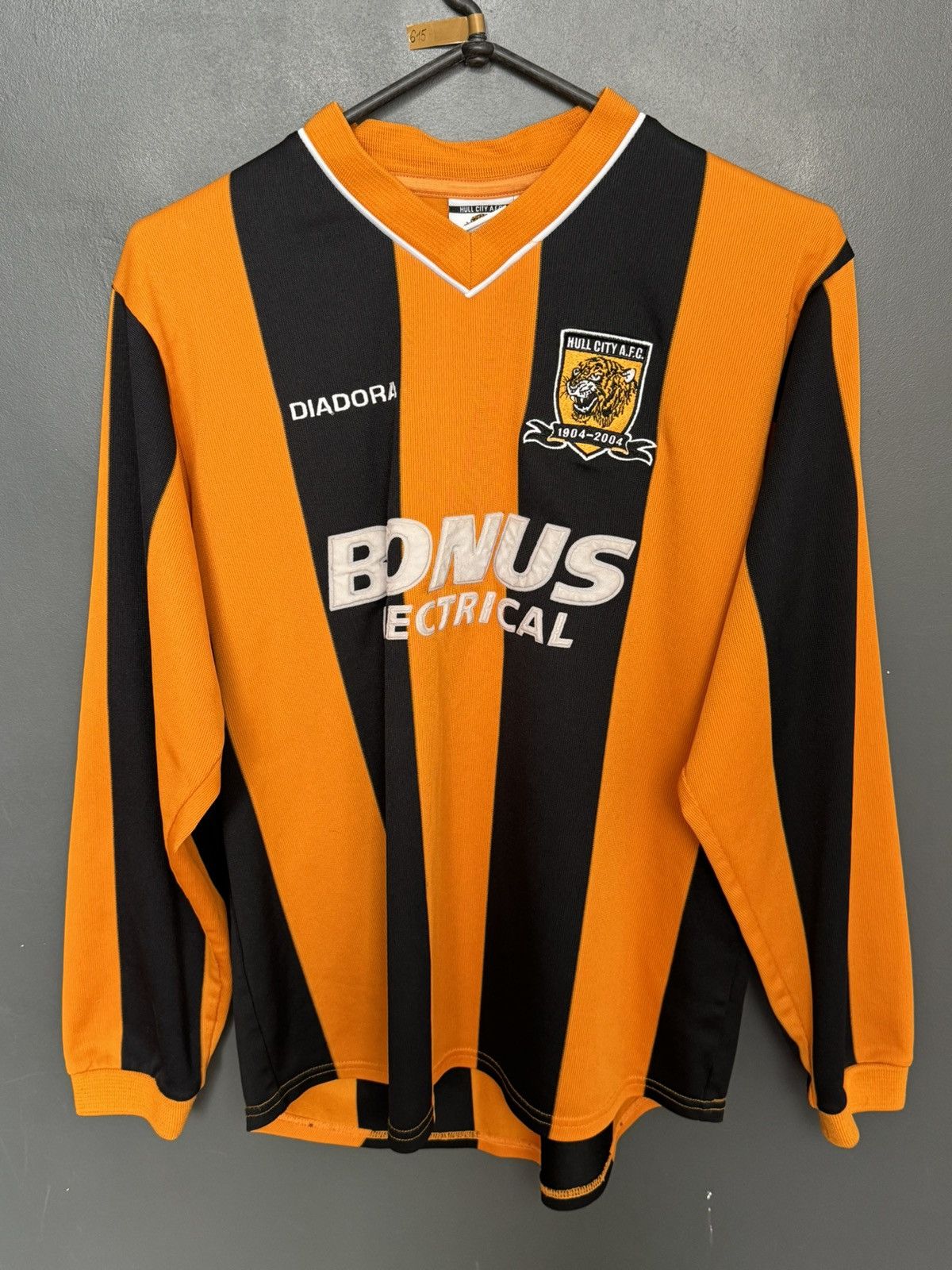 Diadora Hull City 04/05 Home Football Long Sleeve Jersey Size US S / EU 44-46 / 1 - 1 Thumbnail