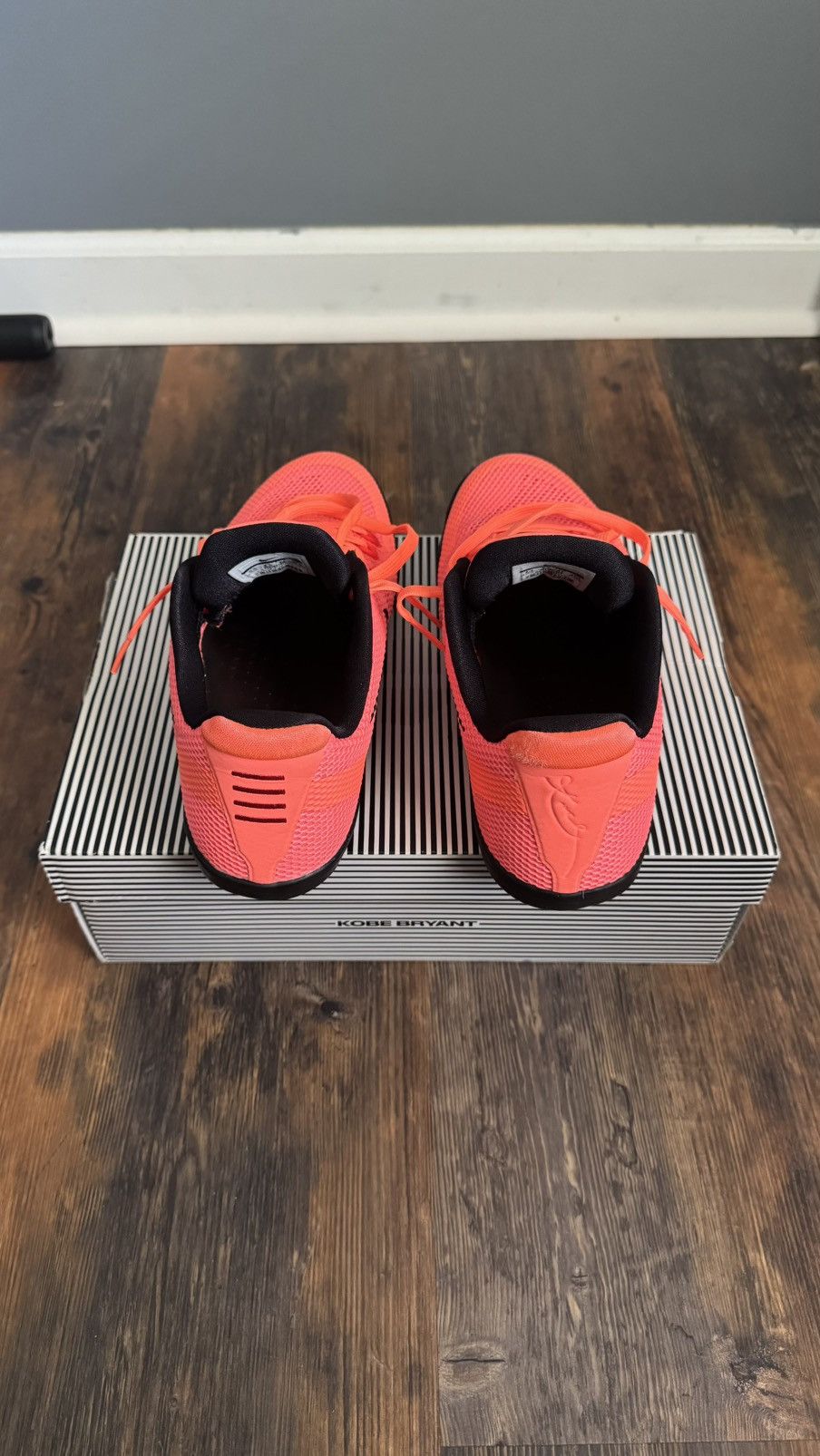 Nike kobe xi “barcelona” Size US 9.5 / EU 42-43 - 4 Thumbnail