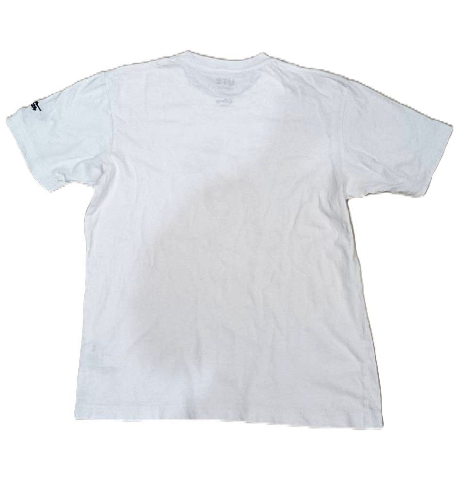 Uniqlo UT Uniqlo x Joshua Vides Mickey Mouse T Shirt Size S / US 4 / IT 40 - 2 Thumbnail