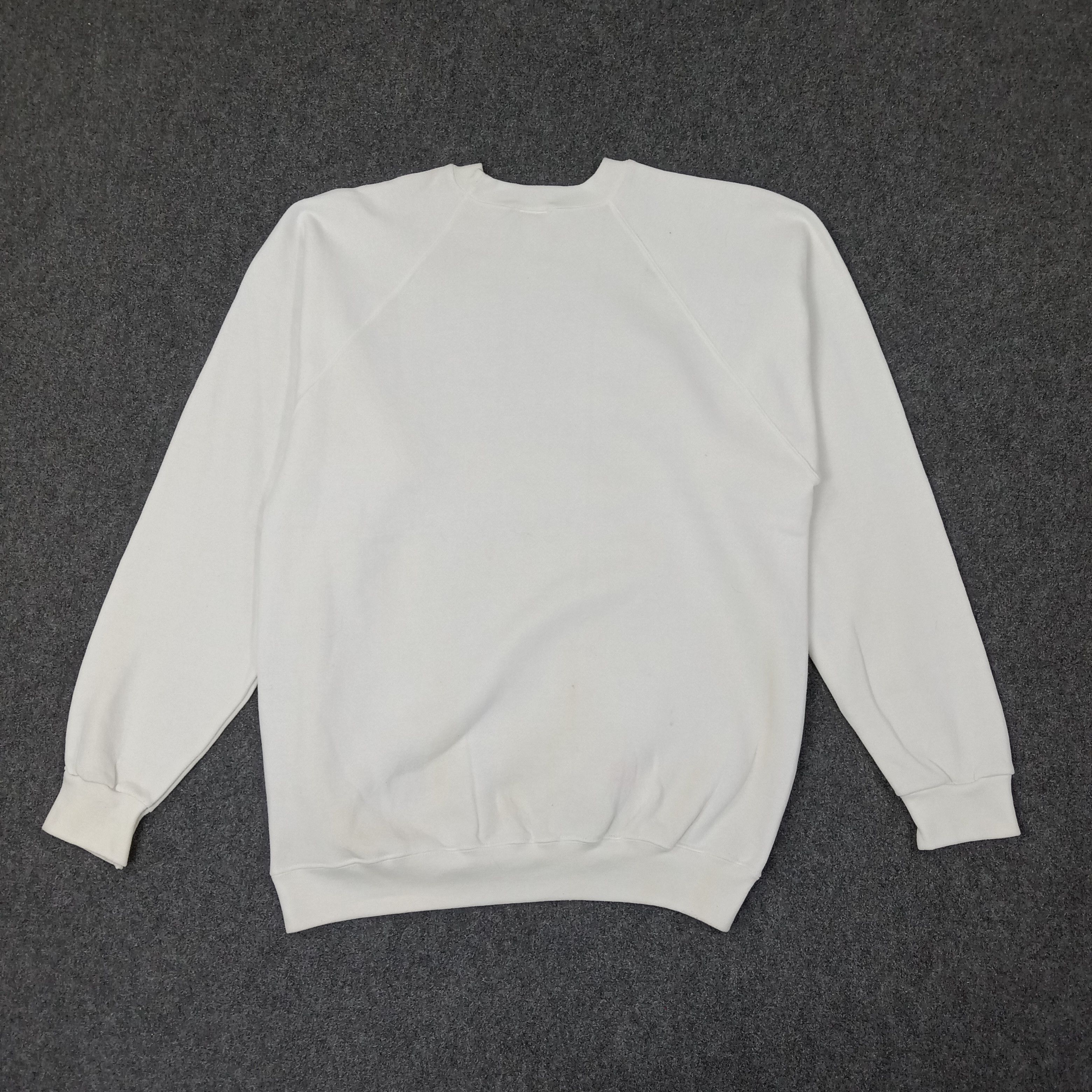 Vintage Naval Station Everett American Streetwear Sweatshirt C227N19 Size US M / EU 48-50 / 2 - 7 Thumbnail