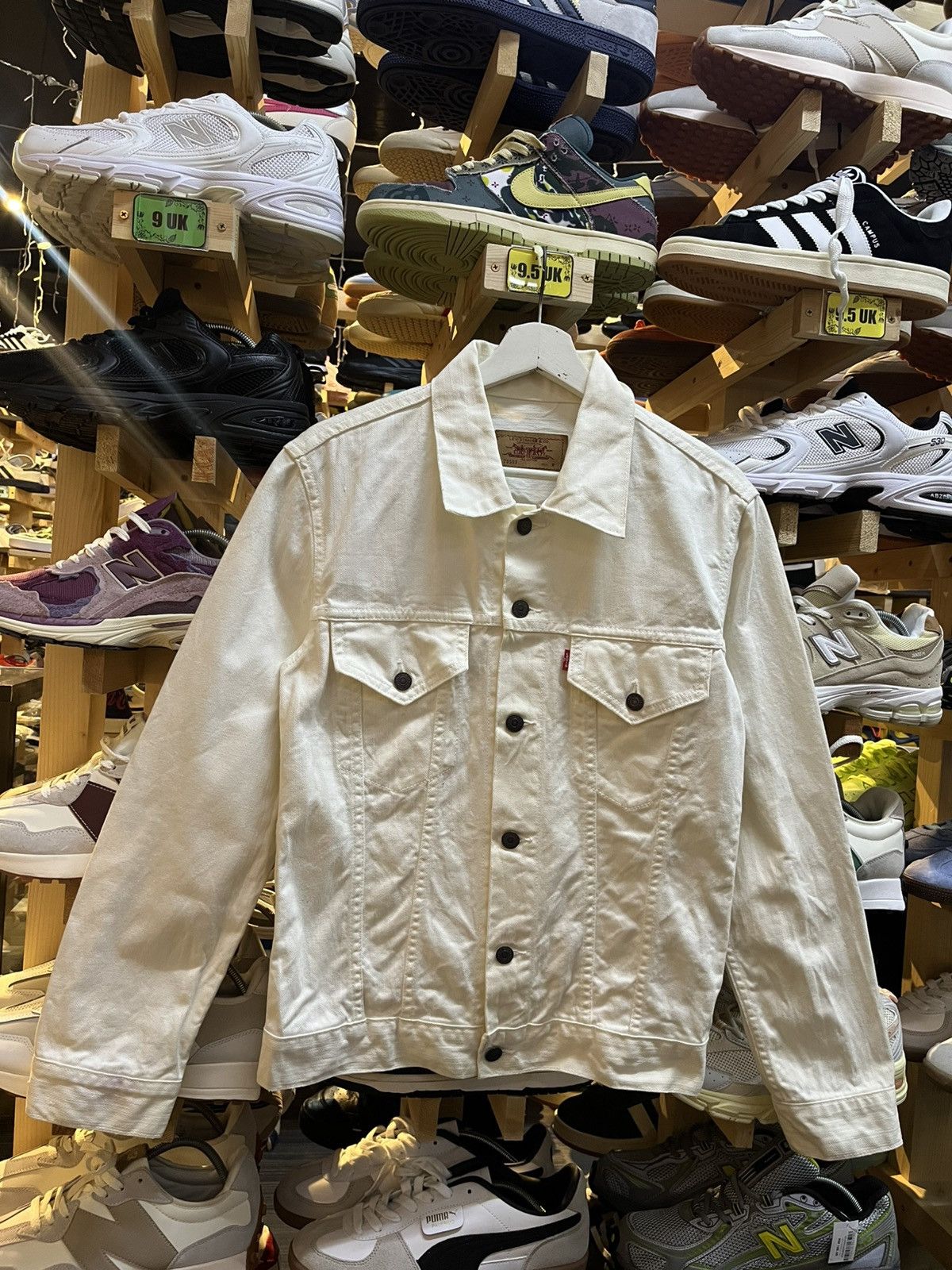 Levi's × Levi's Vintage Clothing × Vintage Vintage Levi’s white demin jacket rare Size US M / EU 48-50 / 2 - 1 Thumbnail