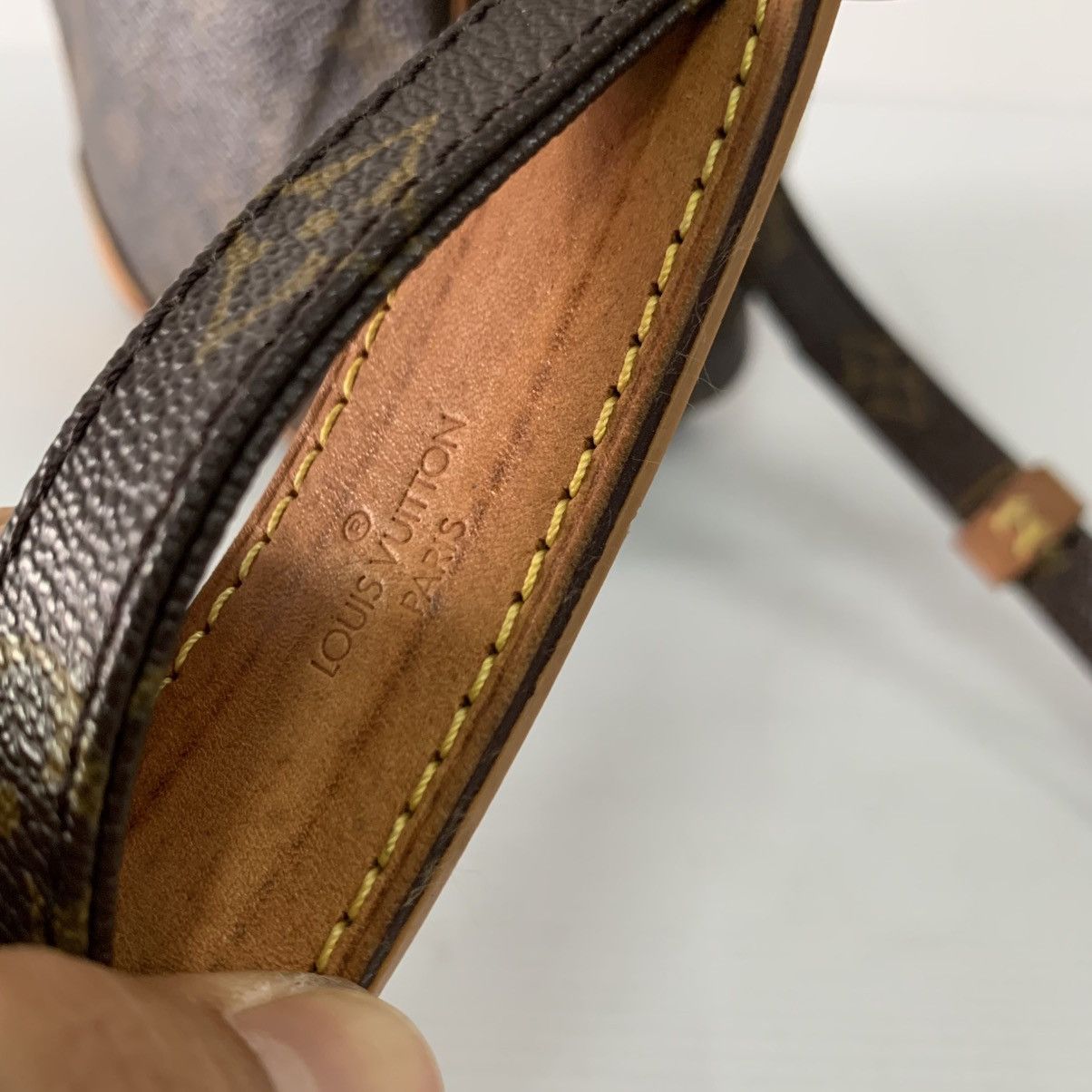 Louis Vuitton Louis Vuitton Amazon Monogram Slingbag Size ONE SIZE - 15 Thumbnail