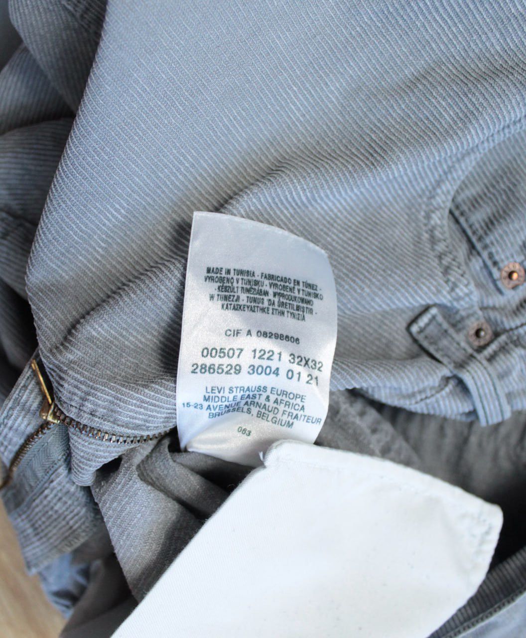 Levi's × Vintage 🔥 Y2K Vintage Levi’s 507 Grey Bootcut Corduroy Pants 32x32 Size US 32 / EU 48 - 7 Thumbnail