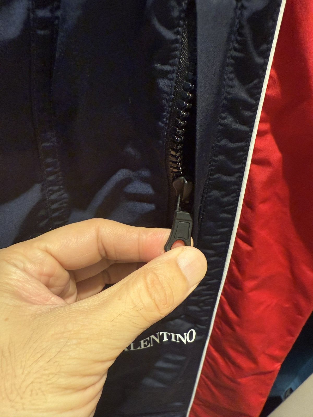 Valentino Track pants size 46 Size US 30 / EU 46 - 22 Thumbnail