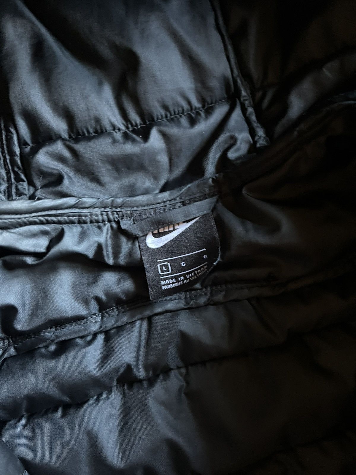 Nike 💂🏻‍♀️Nike winter jacket black💂🏻‍♀️ Size US L / EU 52-54 / 3 - 4 Thumbnail