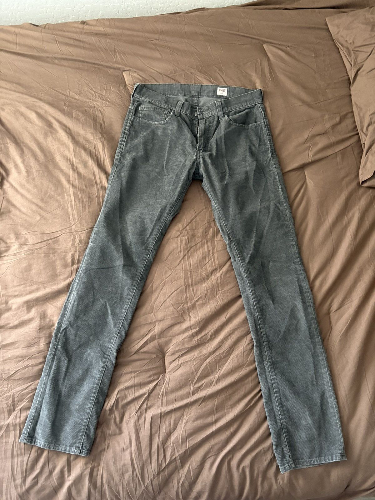 Levi's Vintage Clothing Corduroy Levi’s Pants Size US 32 / EU 48 - 1 Thumbnail