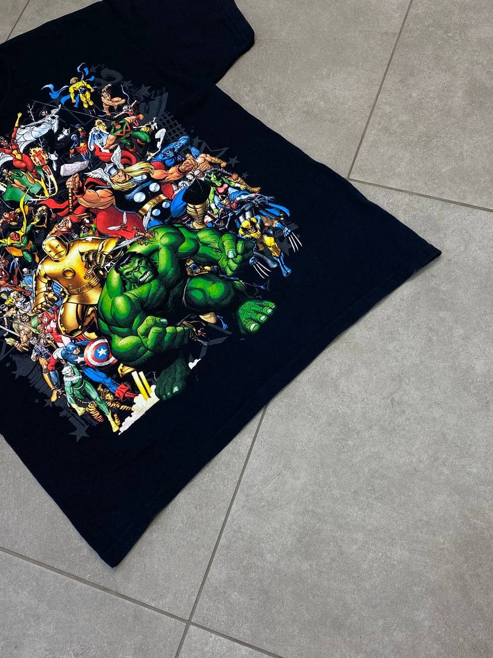 Marvel Comics Vintage Marvel 2000s All Heroes Avengers Print T-Shirt Size US L / EU 52-54 / 3 - 4 Thumbnail
