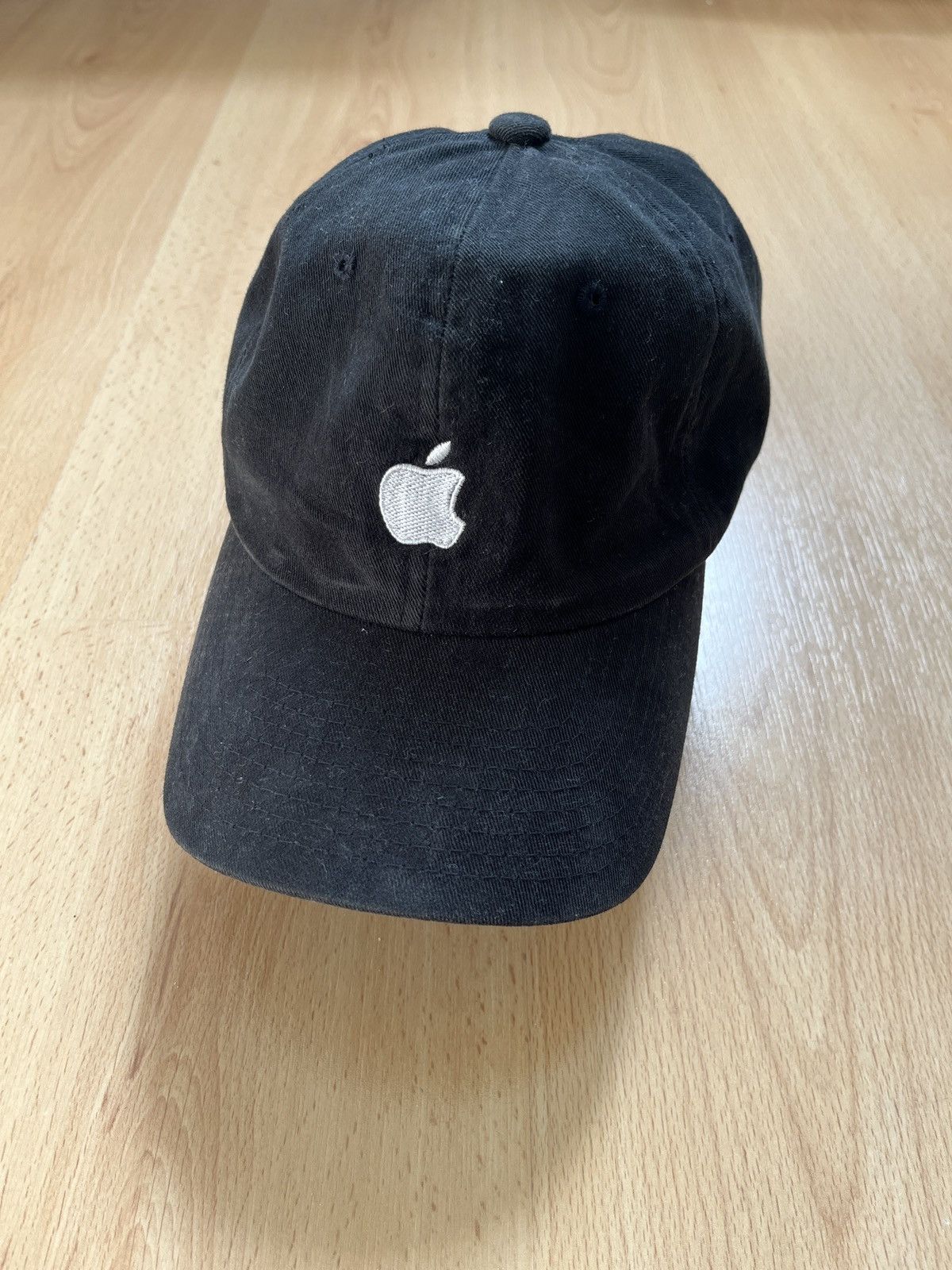 Men's Apple Hats | Grailed