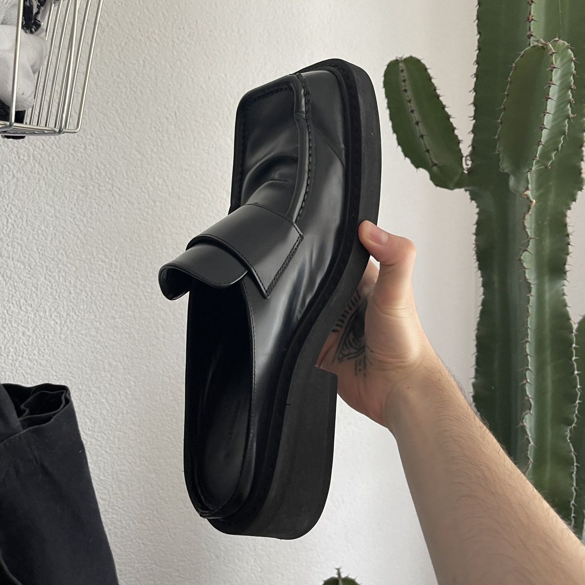 Balenciaga BALENCIAGA INSPECTOR 40MM MULE | Grailed