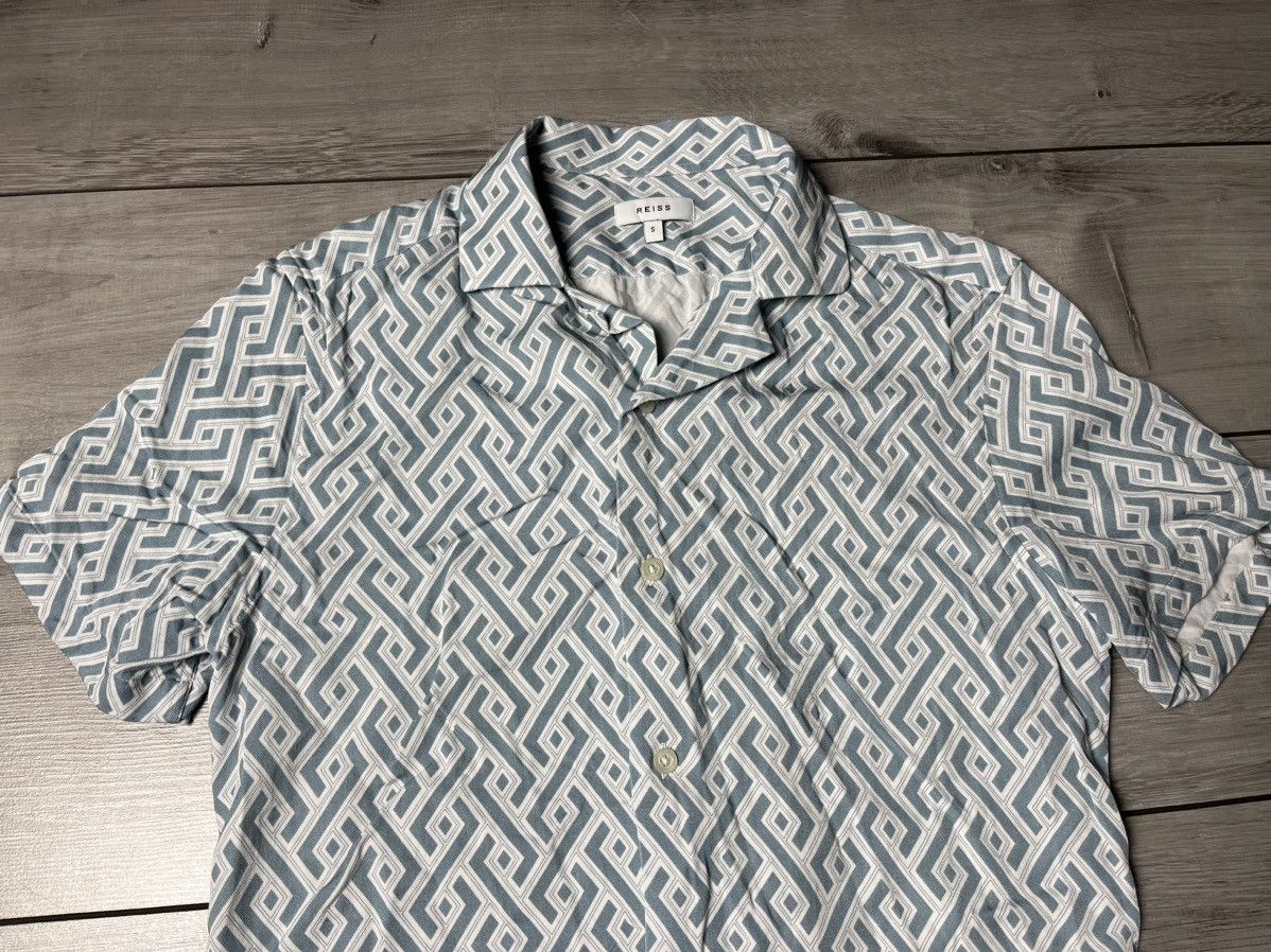 Reiss Reiss shirt short sleeve hawaii size Small Size US S / EU 44-46 / 1 - 3 Thumbnail