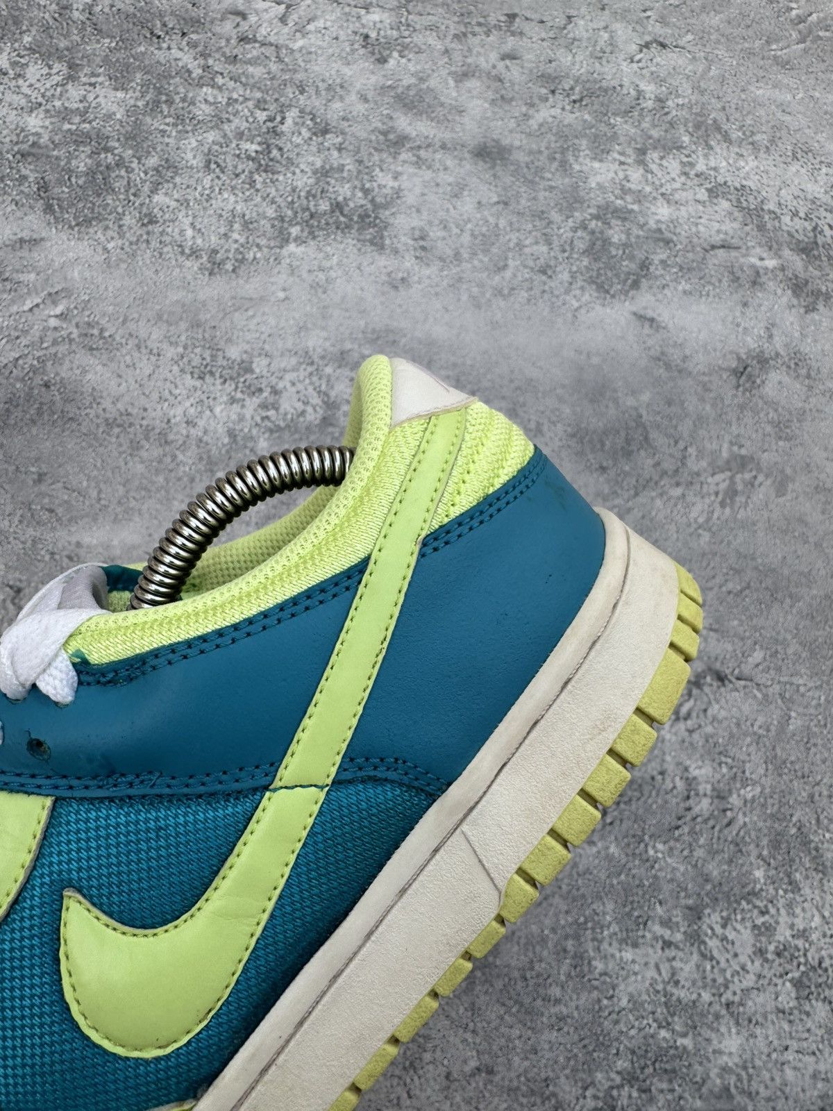 Nike × Vintage Sneakers Nike Dunk Low Turquoise Lime 2008 Size US 8.5 / IT 38.5 - 15 Thumbnail