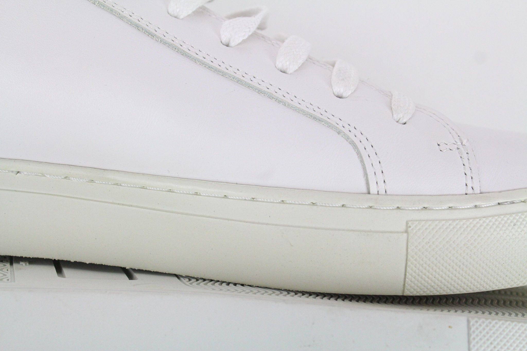 Suitsupply EU42 White Leather Laced Low-Top 72665 Size US 9 / EU 42 - 14 Thumbnail