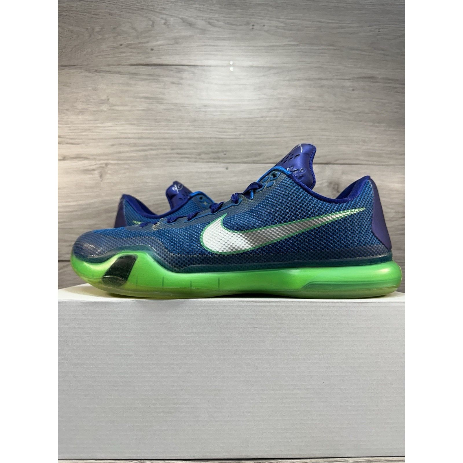 Nike Nike Kobe 10 Emerald City - Size 13 Size US 13 / EU 46 - 1 Thumbnail