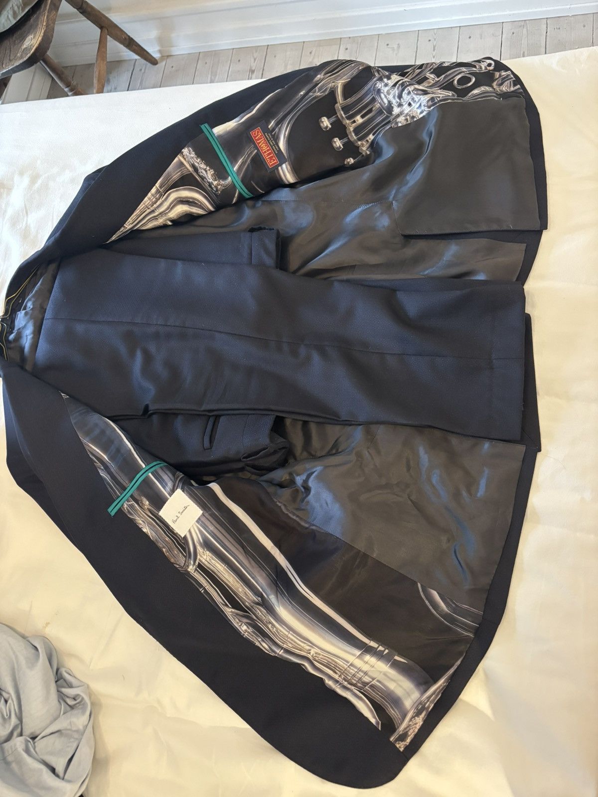 Paul Smith Paul Smith - Navy Suit - 100% Super 130 wool Size 42R - 2 Thumbnail