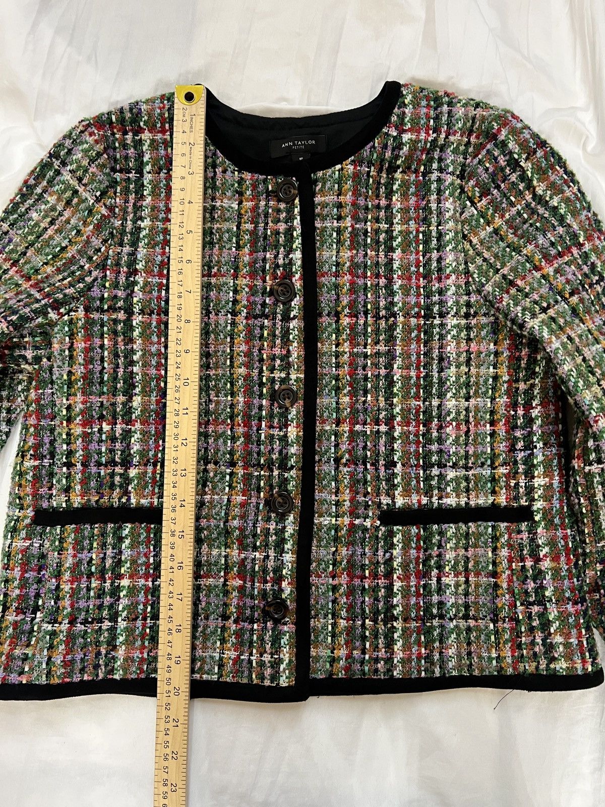 Ann Taylor Ann Taylor Multicolor Tweed Jacket with Black Trim size 8P Size M / US 6-8 / IT 42-44 - 8 Thumbnail