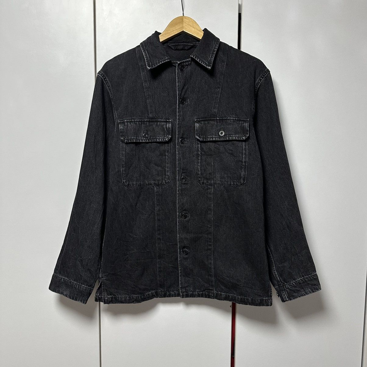 Uniqlo Uniqlo UN Japan Brand Denim Jacket Rare Vintage Size US S / EU 44-46 / 1 - 1 Thumbnail