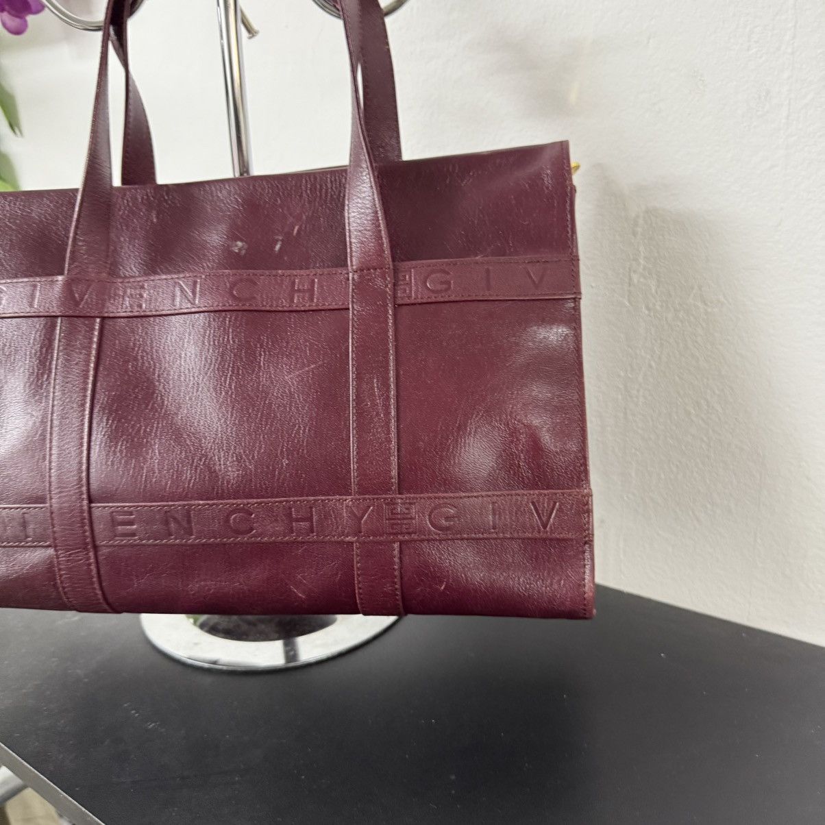Givenchy Authentic Vintage Givenchy Leather Mahogany Red Handbag Size ONE SIZE - 10 Thumbnail