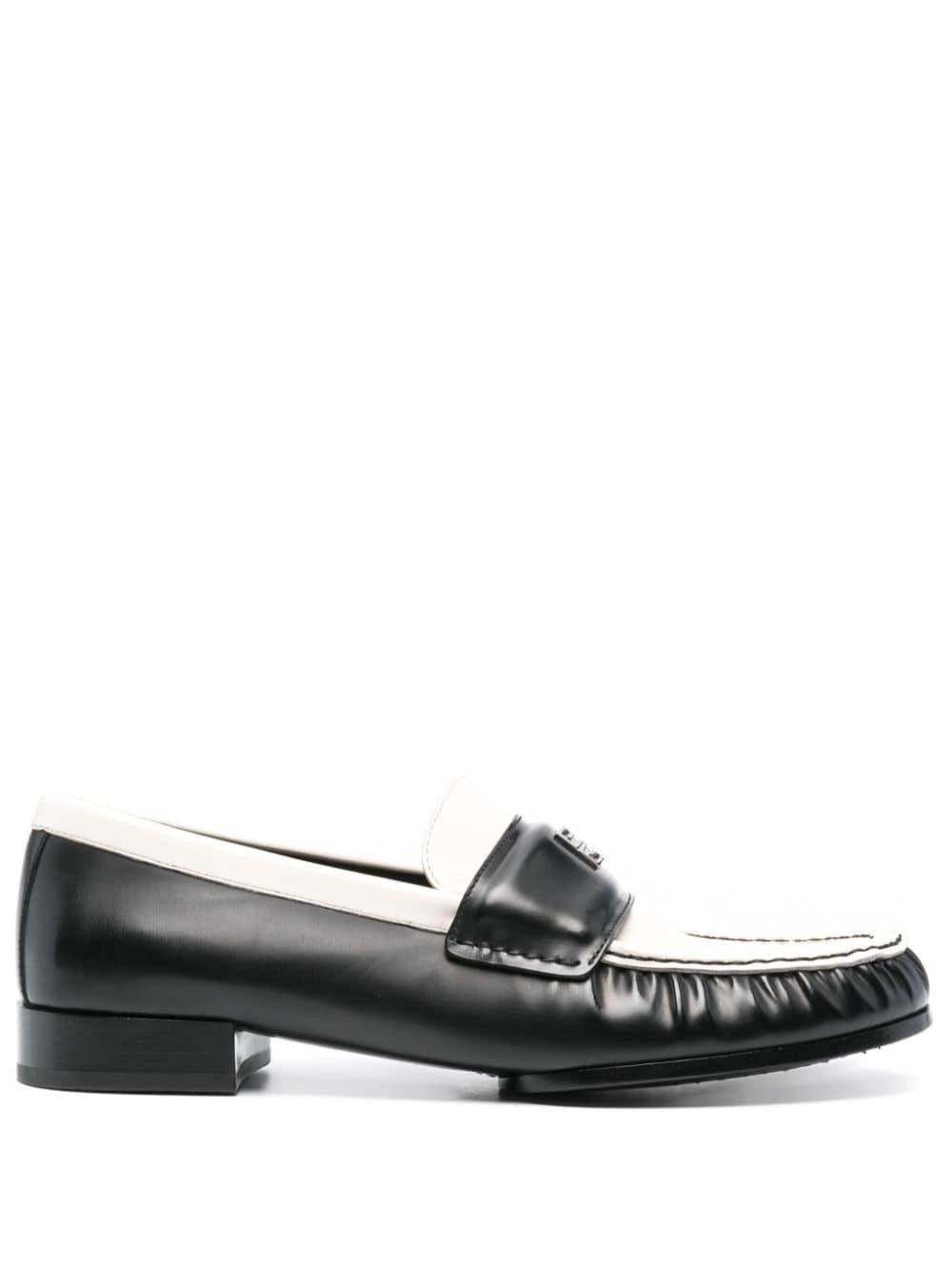 Givenchy 4G-motif Leather Loafers in black/white Size US 6 / IT 36 - 1 Thumbnail