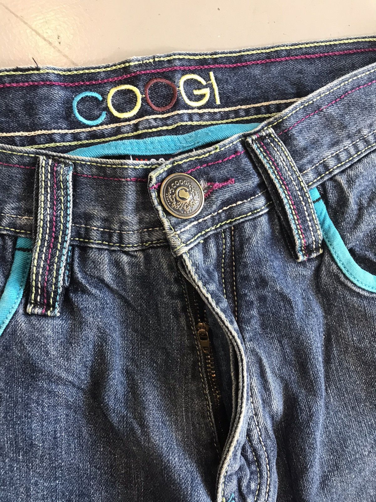 Coogi × Vintage Vintage Coogi sword ⚔️ sneck embroidered denim Size US 32 / EU 48 - 8 Thumbnail