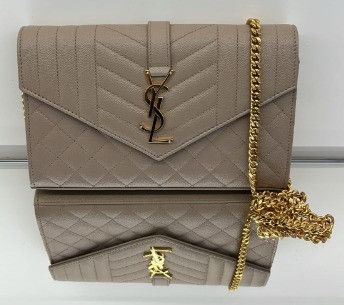 Saint Laurent Paris o1b1hav110425 Size: OS / Cassandre Chain Wallet Leather Size ONE SIZE - 3 Thumbnail