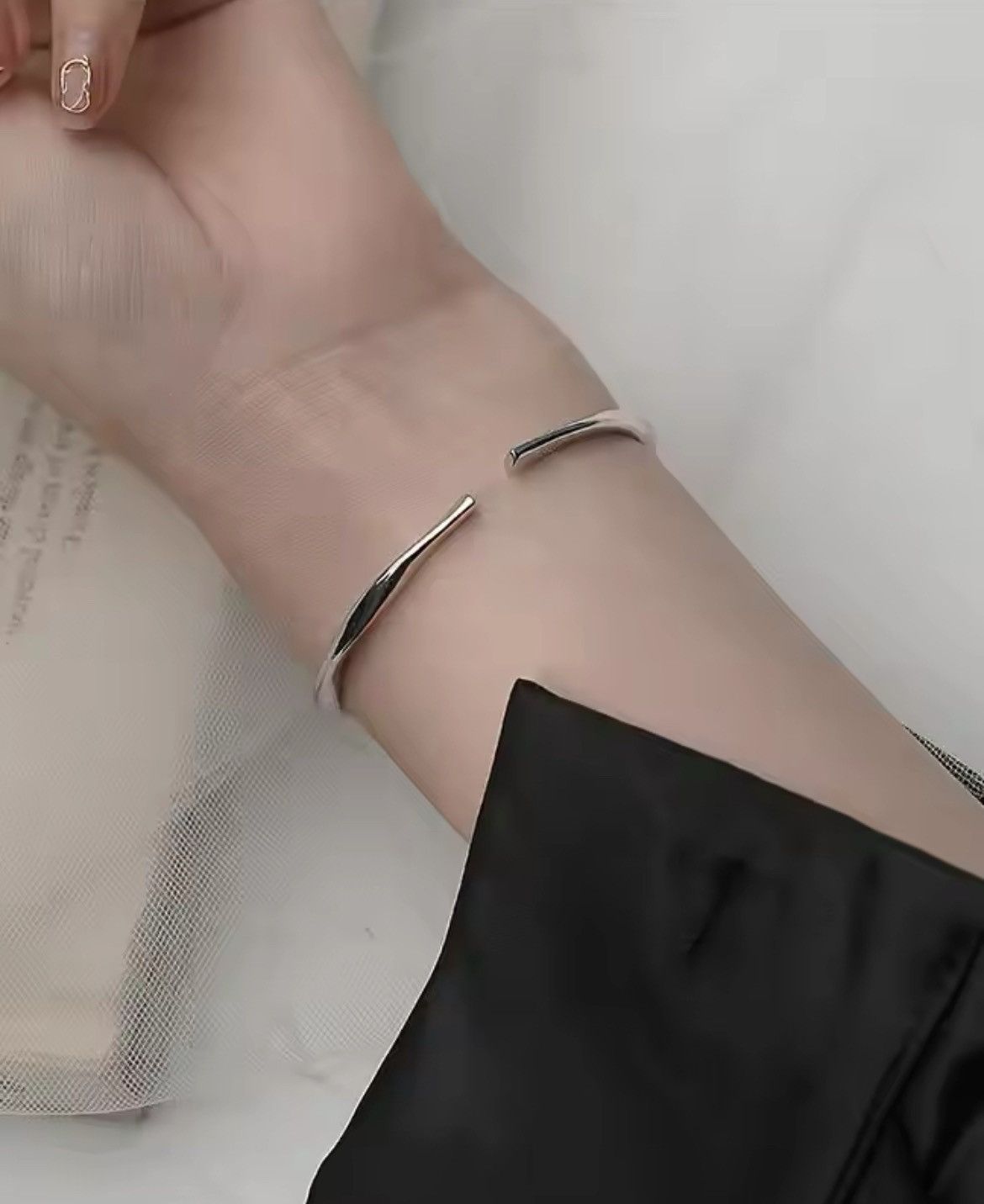 Jewelry Irregular Texture Bangle Cuff Bracelet Size ONE SIZE - 3 Thumbnail