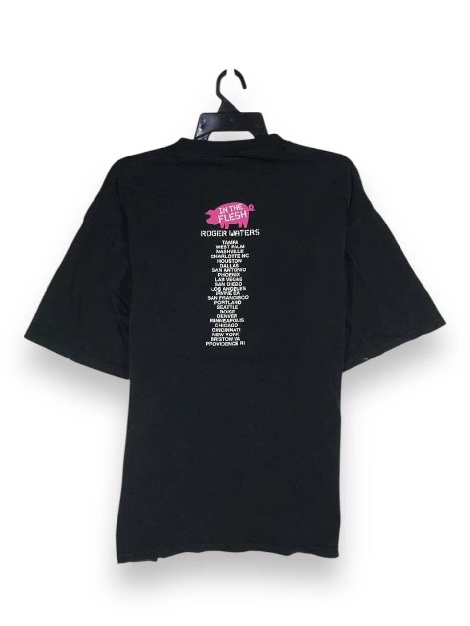 Band Tees × Vintage vintage Pink floyd in the flesh roger waters Size US XL / EU 56 / 4 - 4 Thumbnail