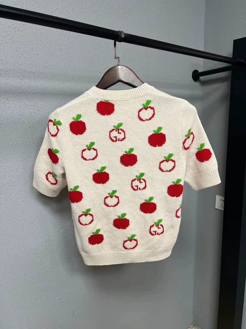 Gucci gucci apple knitted sweater in white-2507 Size US M / EU 48-50 / 2 - 2 Thumbnail