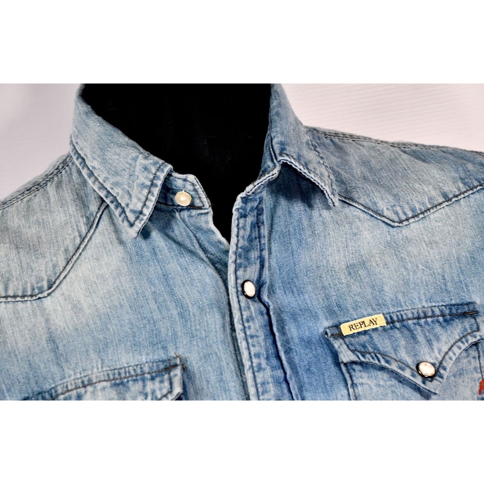 Replay Replay Denim Distressed Men's Long Sleeve Snap Shirt L Blue Cotton Denim Button-Up Collared 60s? 0 Size US L / EU 52-54 / 3 - 5 Thumbnail