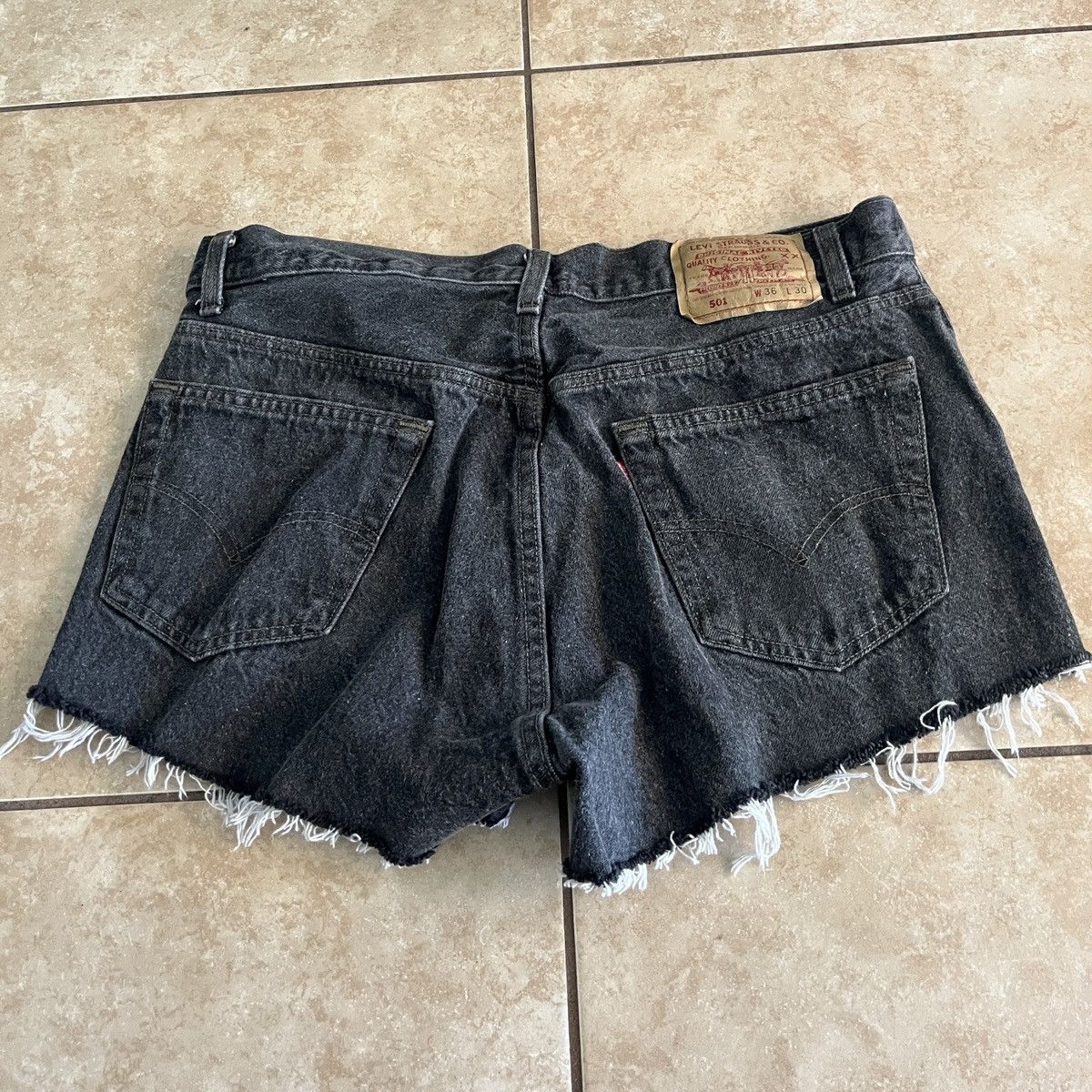 Levi's × Vintage Levi’s Denim Cutoff Shorts Size US 36 / EU 52 - 2 Thumbnail
