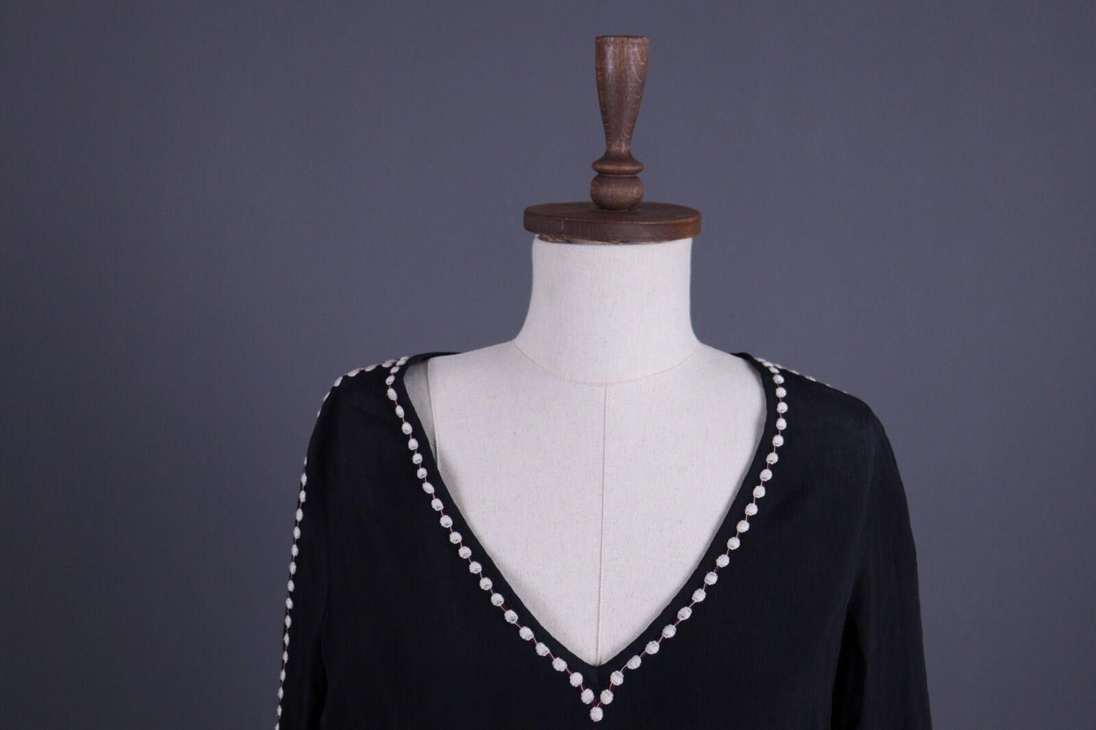 Wilkes Bashford BA&SH Dahlia Black Embroidred V-Neck Robe Dress Size 1 Size M / US 6-8 / IT 42-44 - 2 Thumbnail