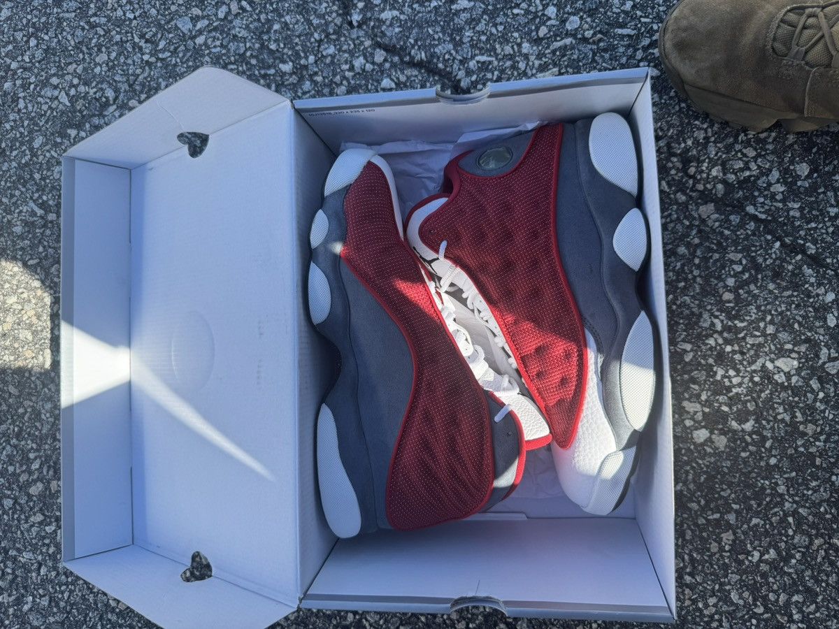 Jordan Brand Jordan 13 Flint Size US 9 / EU 42 - 2 Thumbnail