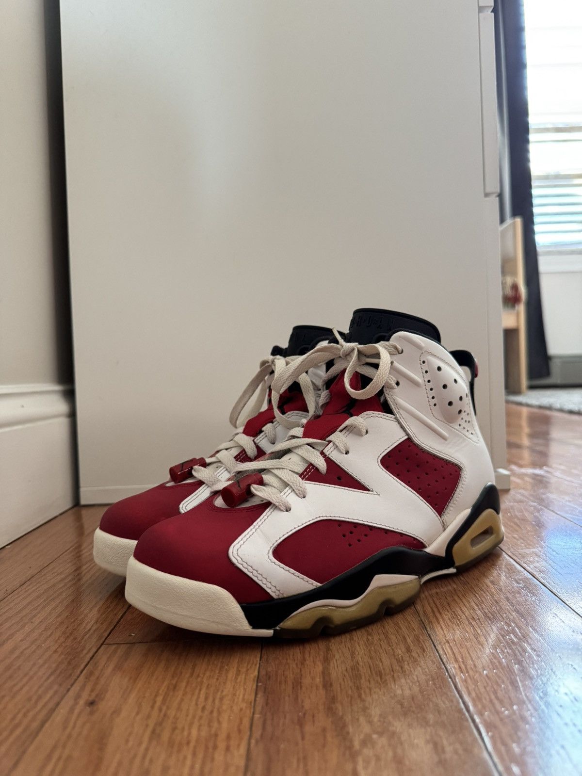 Jordan Brand Nike Air Jordan Retro 6 "Carmine" Men’s US Sz 9 Size US 9 / EU 42 - 2 Thumbnail