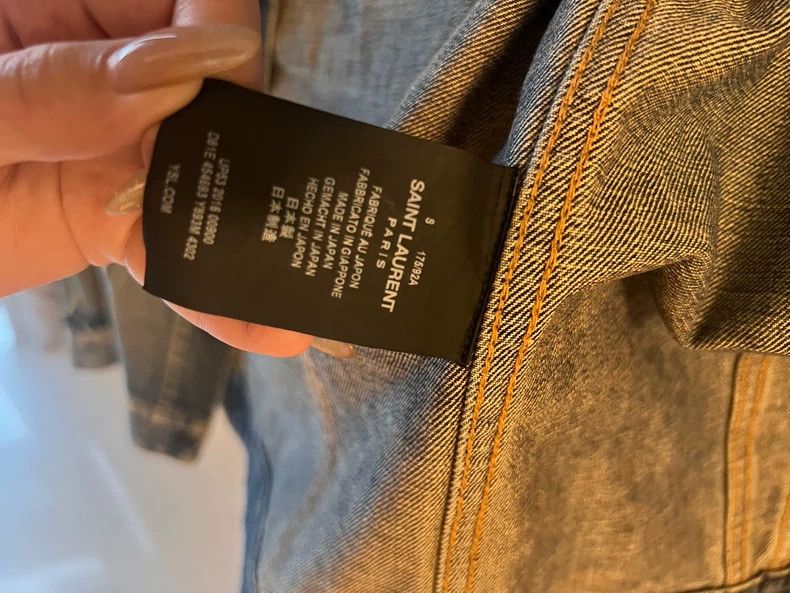 Saint Laurent Paris Saint Laurent Paris Shark embroidered denim jacket Size US S / EU 44-46 / 1 - 6 Thumbnail