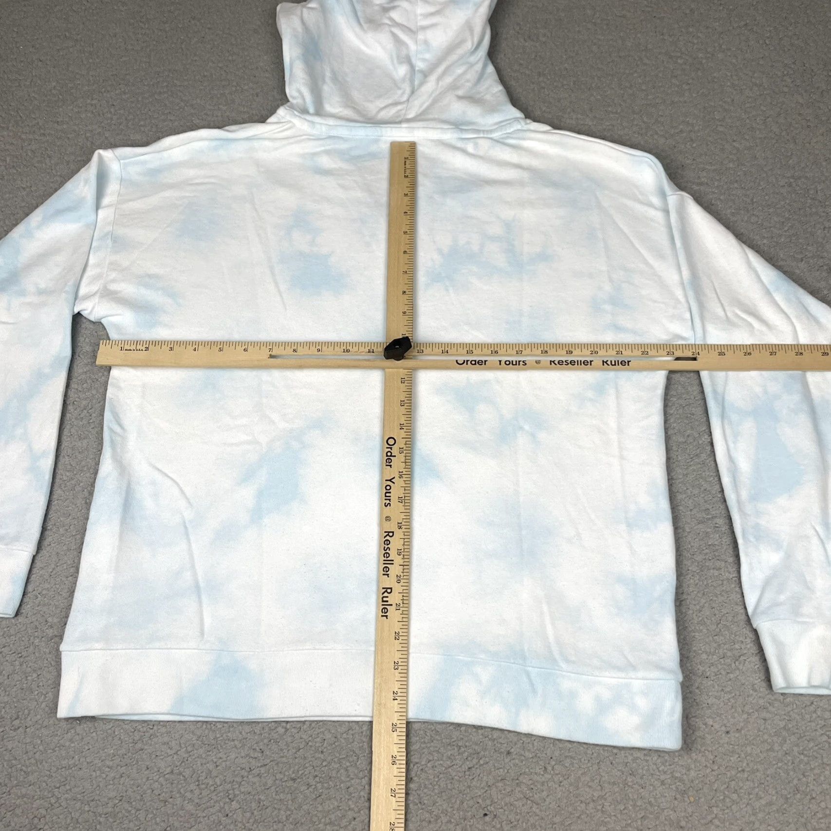 Victoria's Secret VINTAGE Victoria's Secret PINK Sweatshirt XS Adult Blue Tie Dye Logo Graphic Size XS / US 0-2 / IT 36-38 - 7 Thumbnail