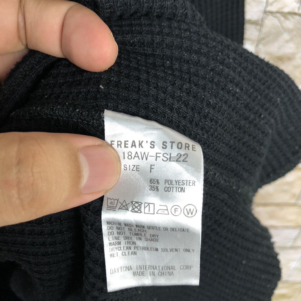 Japanese Brand Freak Store Black Sweatshirt knitwear #A421 Size L / US 10 / IT 46 - 13 Thumbnail