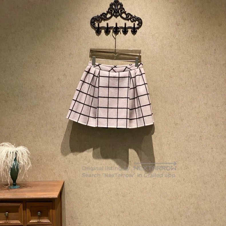 Valentino Valentino Pink plaid reversible wool poncho skirt set Size XS / US 0-2 / IT 36-38 - 5 Thumbnail