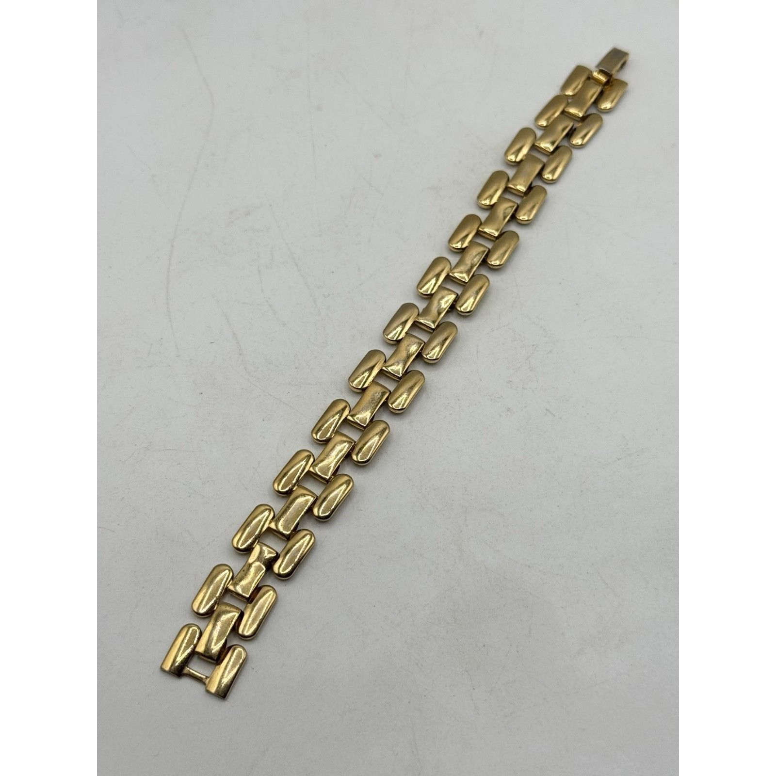 Vintage Vintage gold tone panel link bracelet Size ONE SIZE - 5 Thumbnail