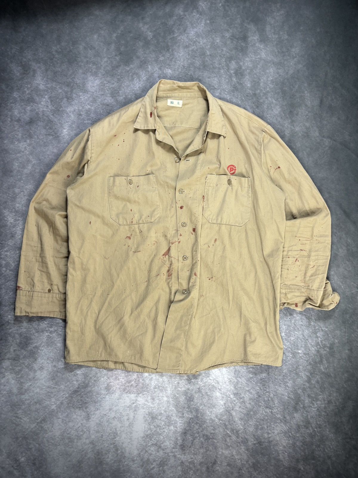 Vintage Vintage Work Shirt Blood Splatter Thrashed CP Rail Moleskin Size US XL / EU 56 / 4 - 3 Thumbnail
